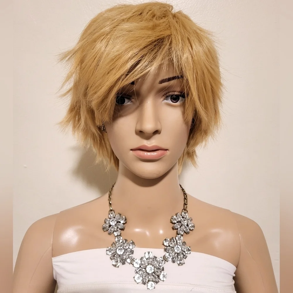 Short Layered Cut Wig - Blond